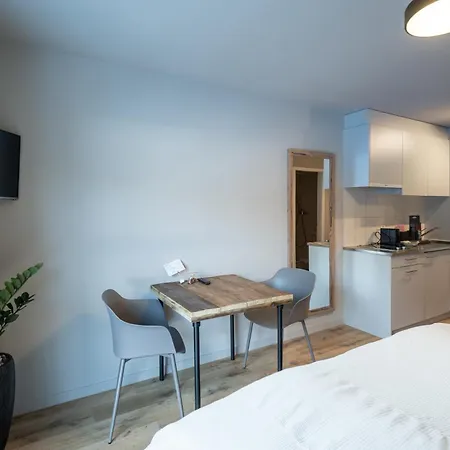 54 Hotel