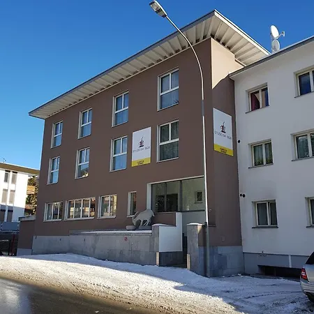 54 Hotel 3*
